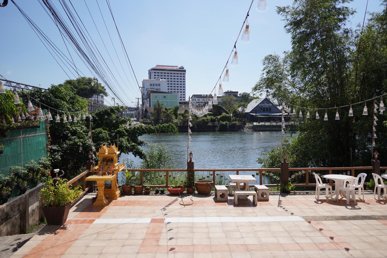 The River Guest House Chanthaburi Buitenkant foto