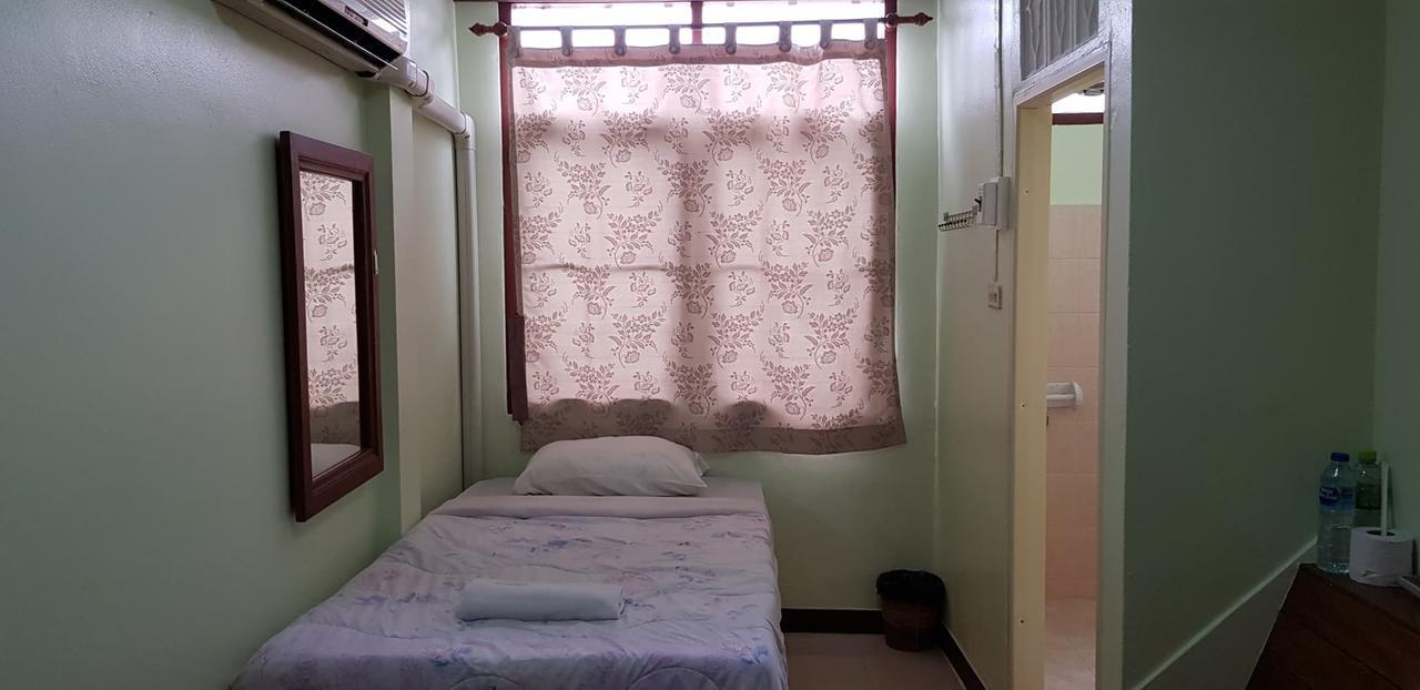 The River Guest House Chanthaburi Buitenkant foto